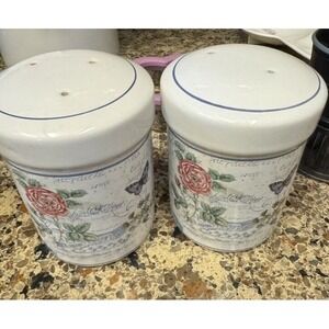 Vintage‎ Floral Butterfly Ceramic Salt and Pepper Shakers Set 1.75 cup BIG